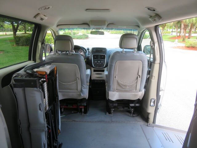 2014 Dodge Grand Caravan SE