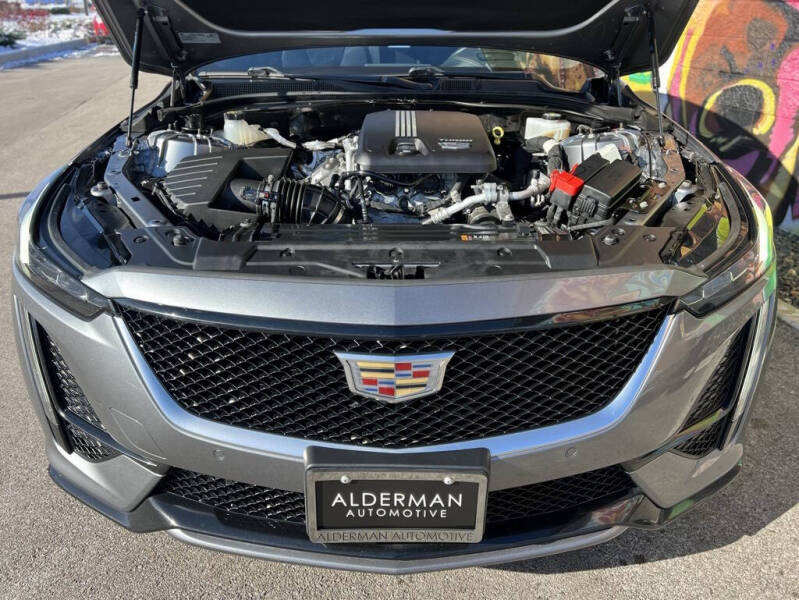 2022 Cadillac CT5 Sport