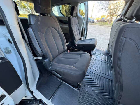 2018 Chrysler Pacifica Touring Plus