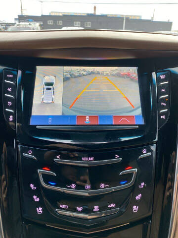 2017 Cadillac Escalade ESV Platinum