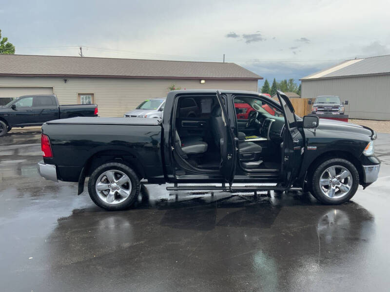2017 RAM 1500 Big Horn