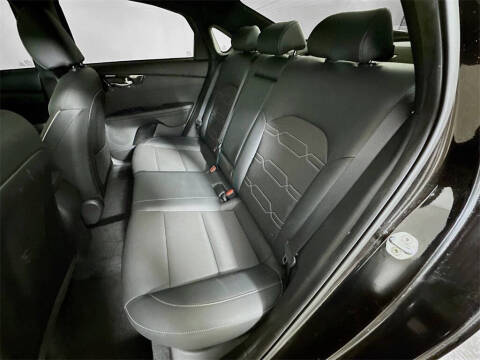 2021 Kia Forte GT Line