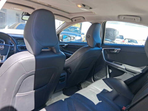 2015 Volvo S60 T5 Premier