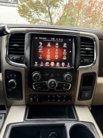 2013 RAM 3500 Laramie