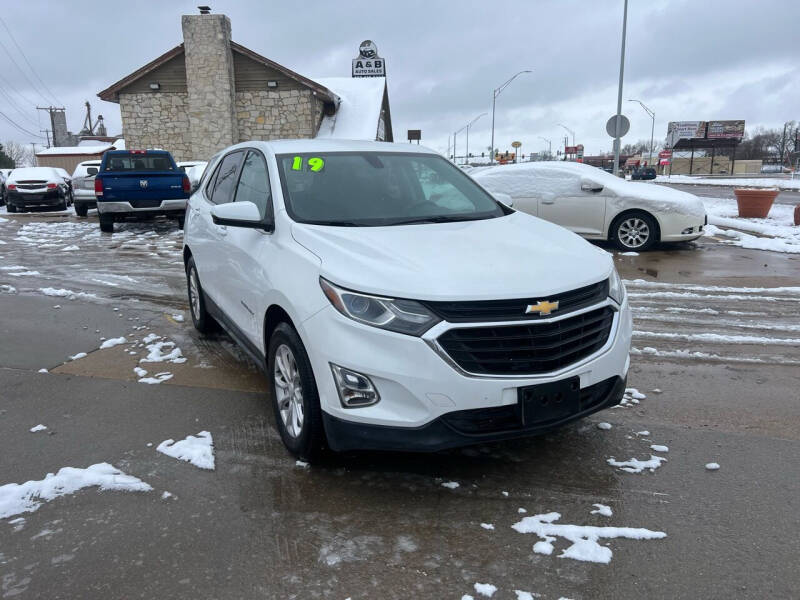 2019 Chevrolet Equinox for sale at A & B Auto Sales LLC in Lincoln NE