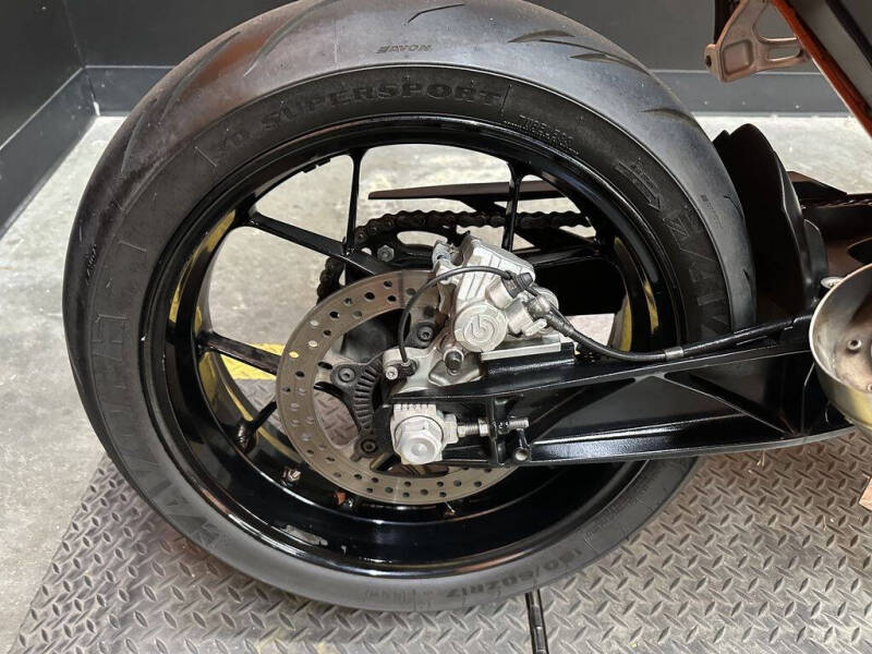 2017 KTM 690 Duke