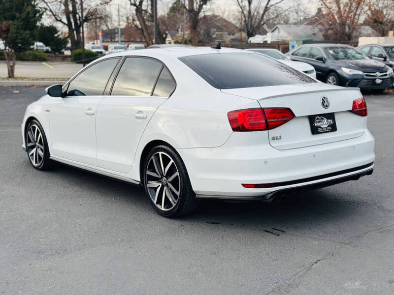 2017 Volkswagen Jetta 2.0T GLI