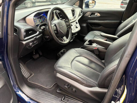 2019 Chrysler Pacifica Touring L Plus