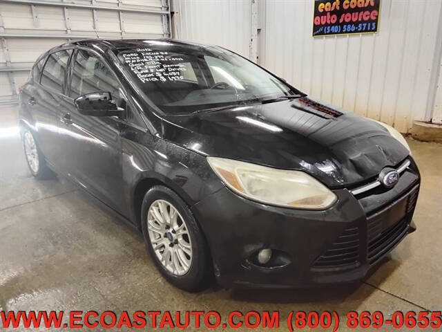 Black 2012 Ford Focus SE SE 4dr Hatchback 1