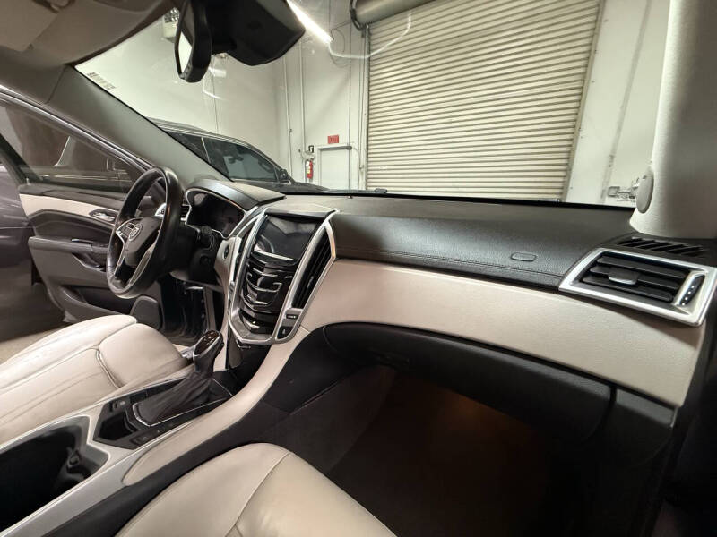 2013 Cadillac SRX Luxury Collection