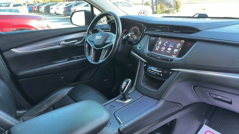 2019 Cadillac XT5 Luxury