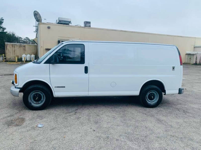 2000 Chevrolet Express G2500