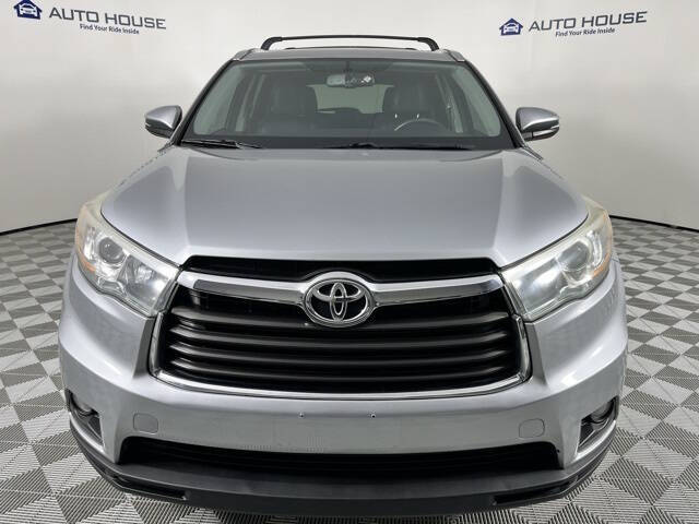 Used 2016 Toyota Highlander XLE with VIN 5TDKKRFH7GS135150 for sale in Peoria, AZ