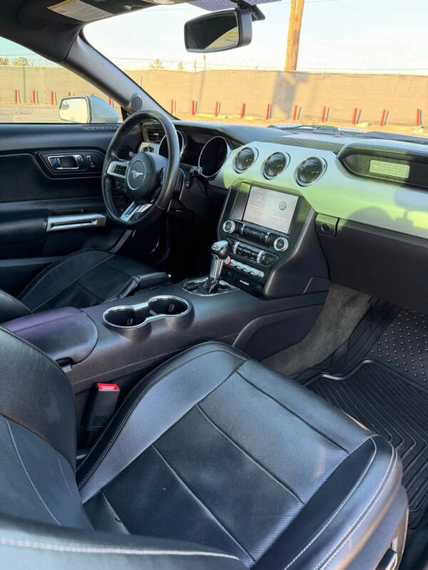 2017 Ford Mustang GT Premium
