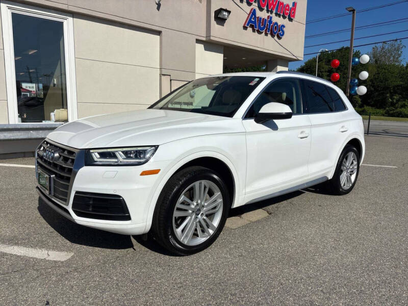 2018 Audi Q5 2.0T quattro S tronic Premium Plus's photo