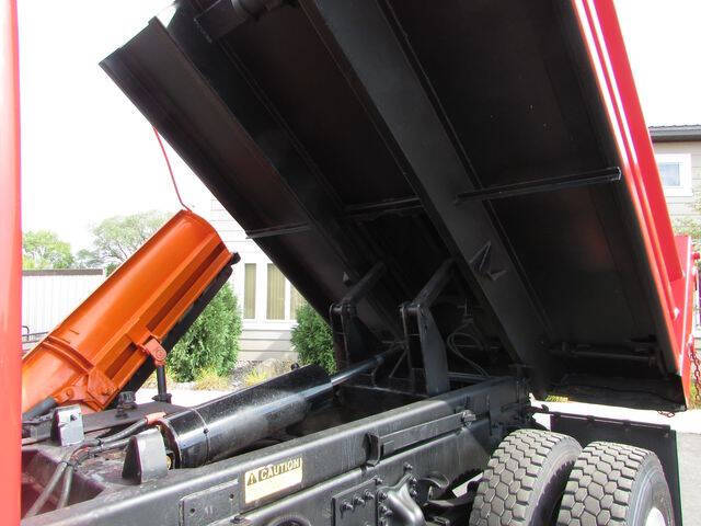 2009 Sterling L7500 Series