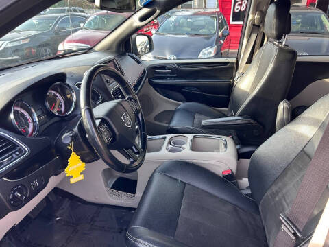 2020 Dodge Grand Caravan SXT