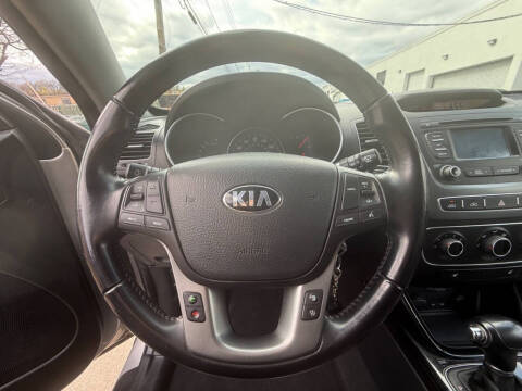 2015 Kia Sorento LX