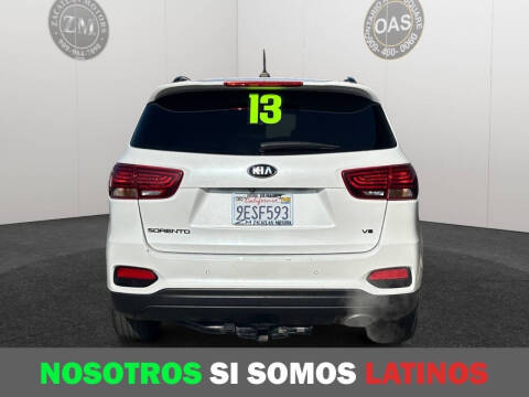 2019 Kia Sorento S V6