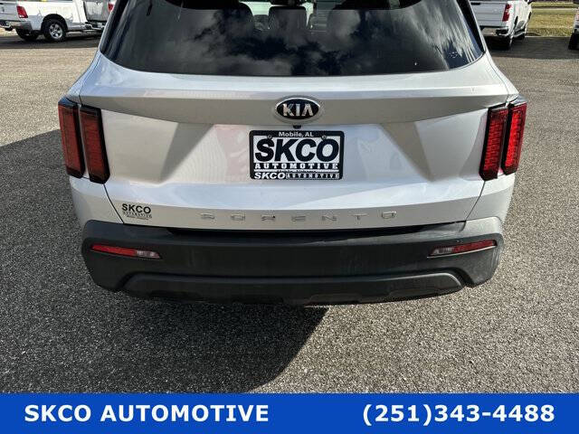 2021 Kia Sorento LX
