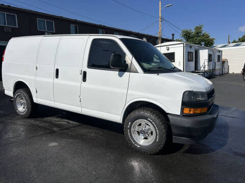 2020 Chevrolet Express 2500