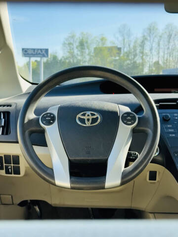 2010 Toyota Prius II