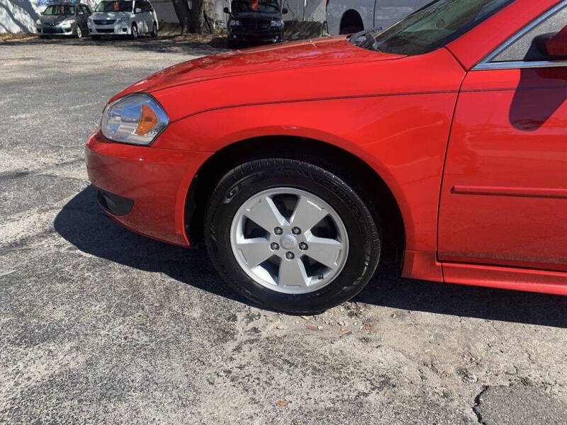 2011 Chevrolet Impala 2FL photo 4