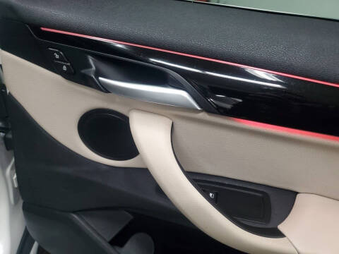 2021 BMW X1 sDrive28i