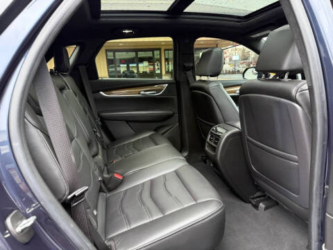 2018 Cadillac XT5 Platinum