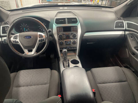 2012 Ford Explorer XLT