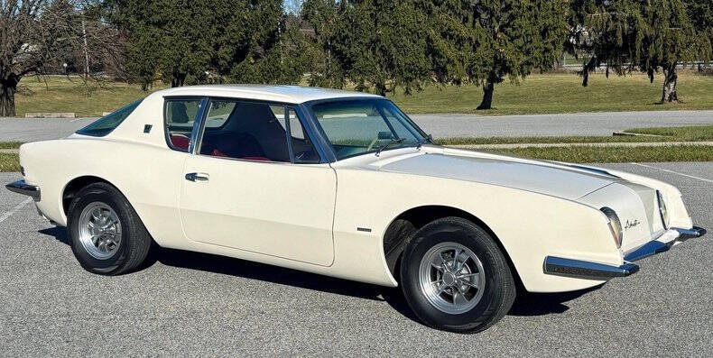 1963 Studebaker Avanti