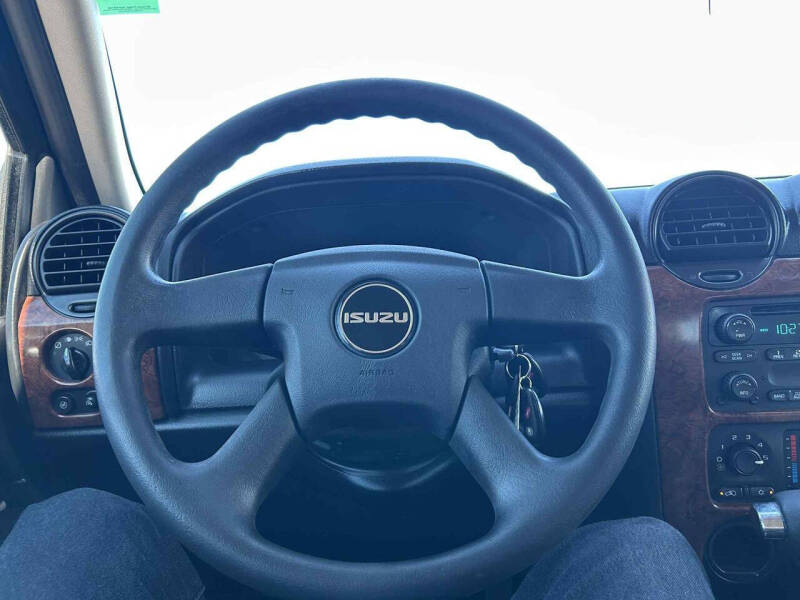 2005 Isuzu Ascender LS 5 Passenger