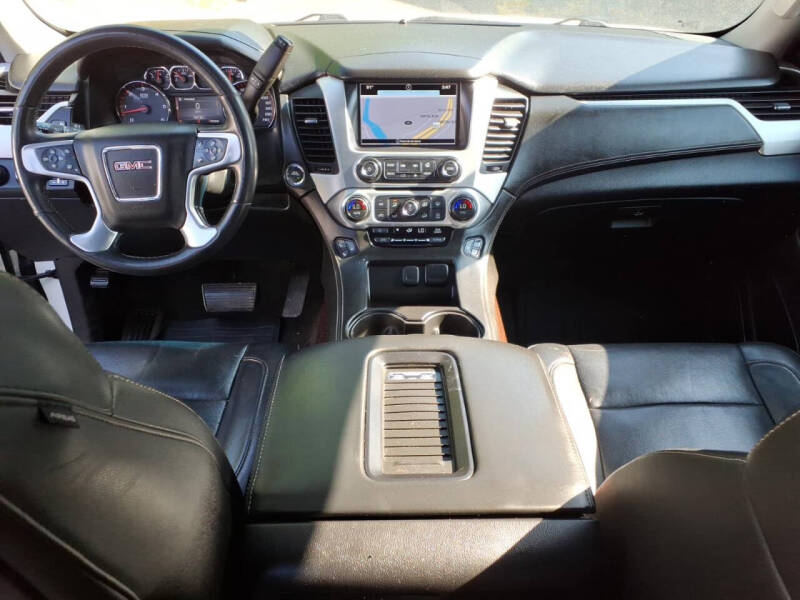 2016 GMC Yukon XL SLT
