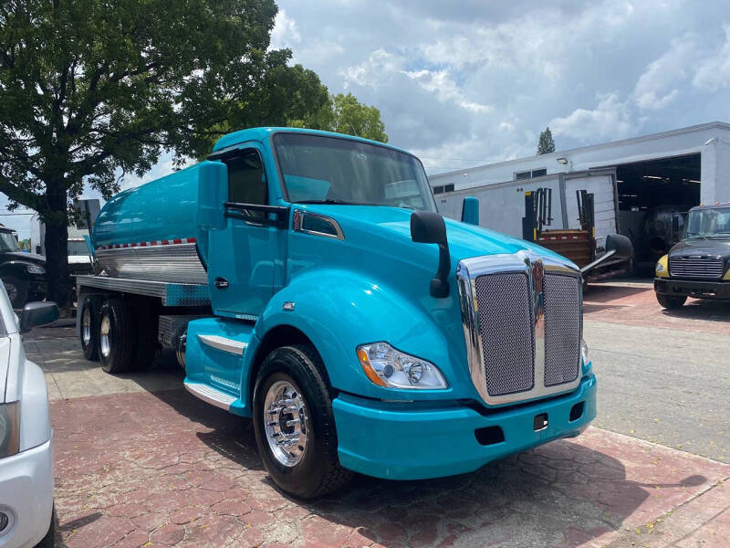 2017 Kenworth T680
