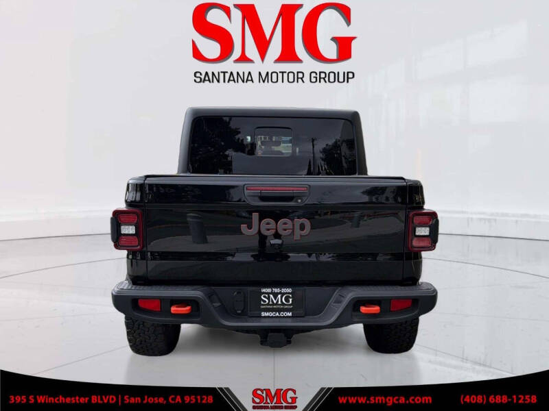 2022 Jeep Gladiator Mojave