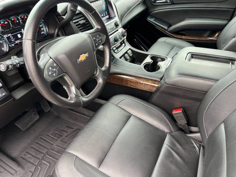 2019 Chevrolet Suburban LT