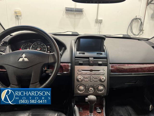 2012 Mitsubishi Galant SE