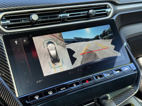 2025 Aston Martin Vanquish