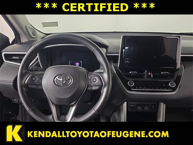 2023 Toyota Corolla Cross XLE