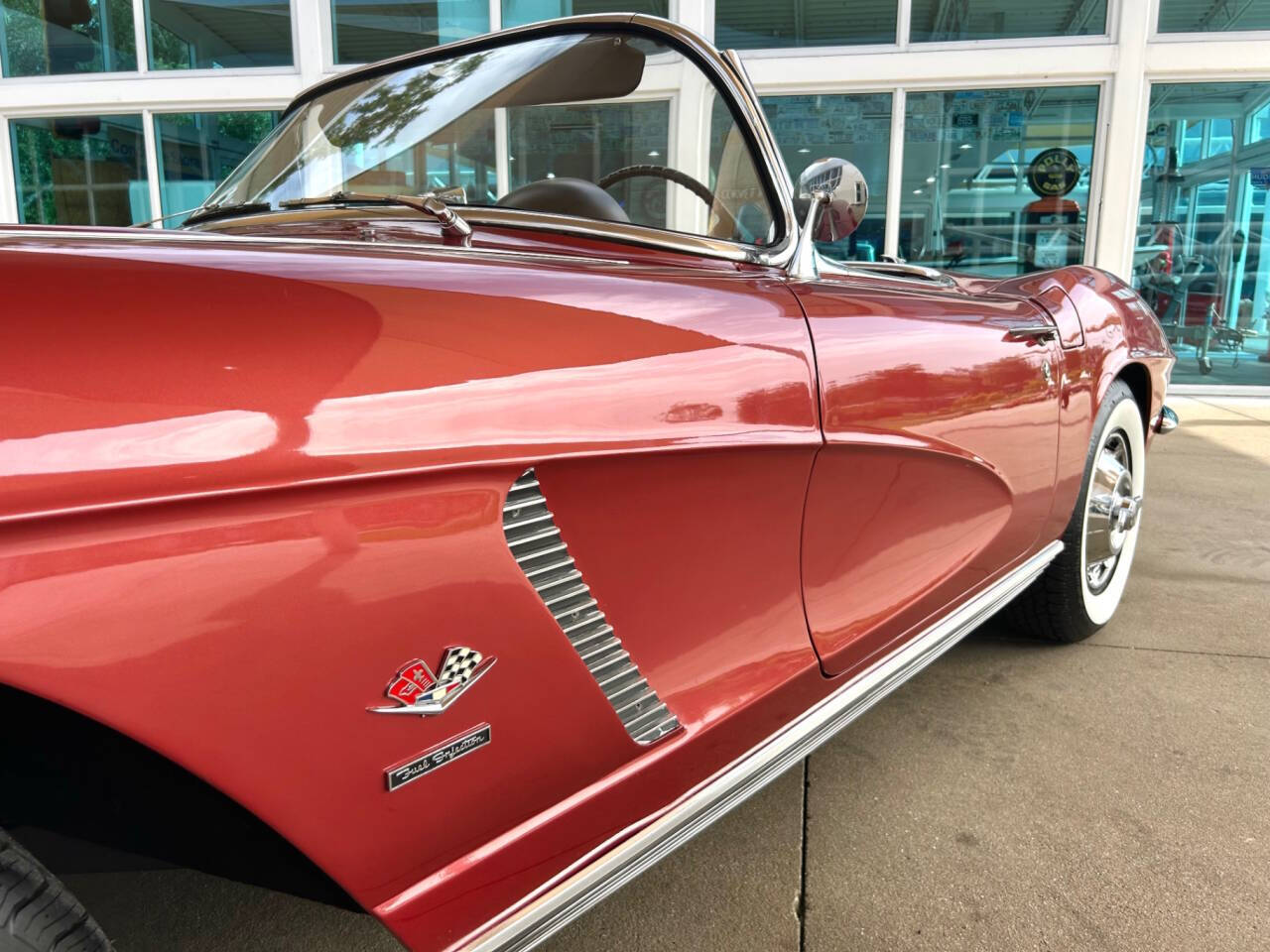 1962 Chevrolet Corvette 12