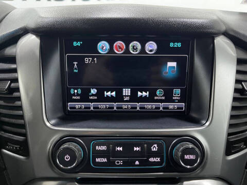 2017 Chevrolet Suburban LT