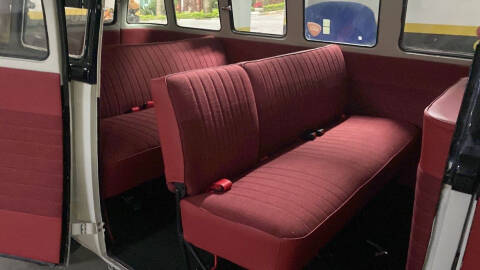 1972 Volkswagen Bus