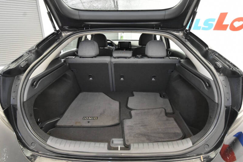 2020 Hyundai Ioniq Electric SE