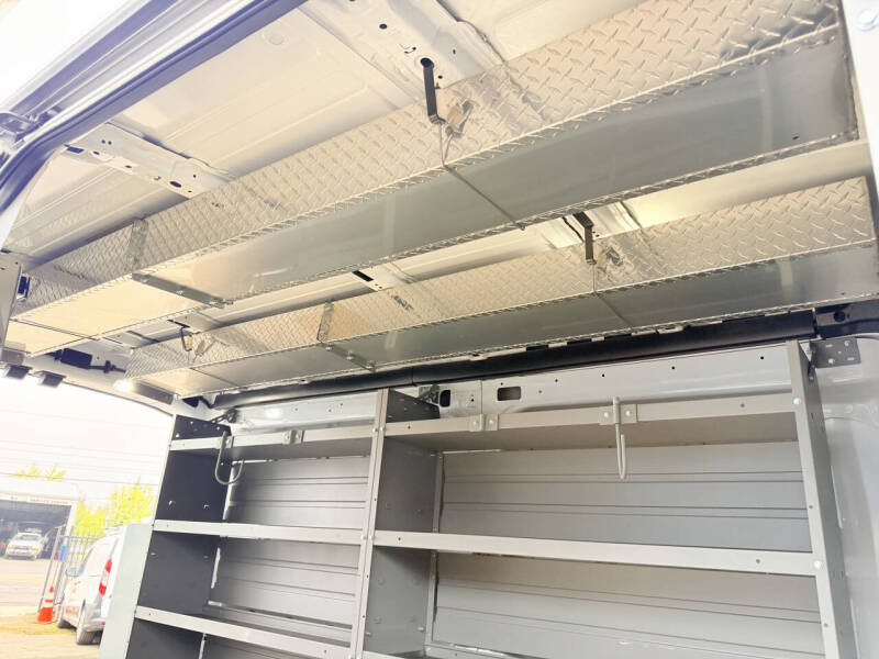 2023 Ford Transit 250