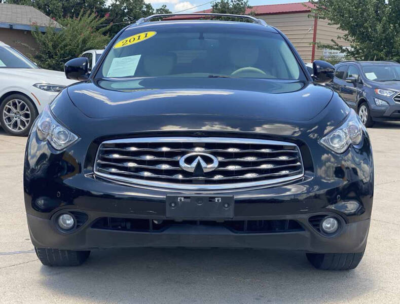 2011 Infiniti FX35