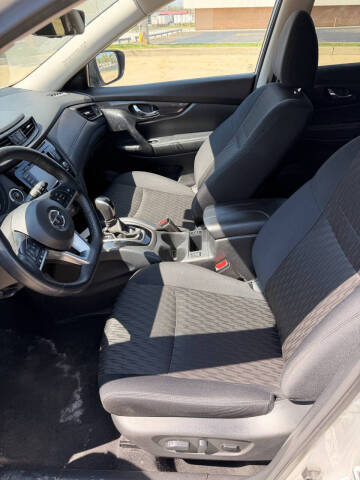 2019 Nissan Rogue SV
