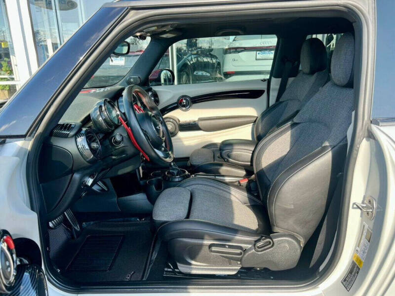 2017 MINI Hardtop 2 Door John Cooper Works