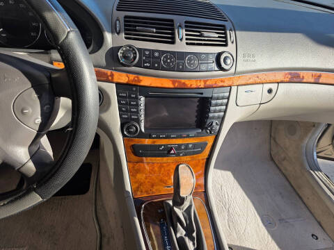 2004 Mercedes-Benz E-Class E 320