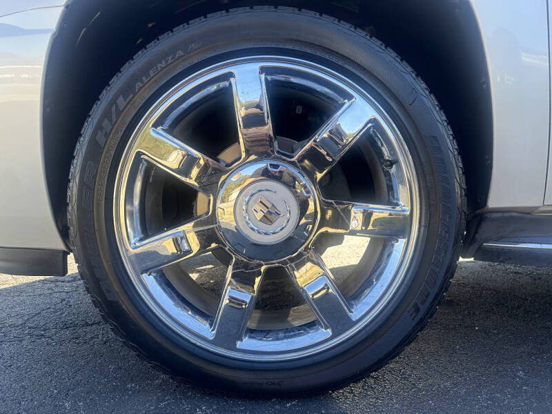 2010 Cadillac Escalade ESV Luxury