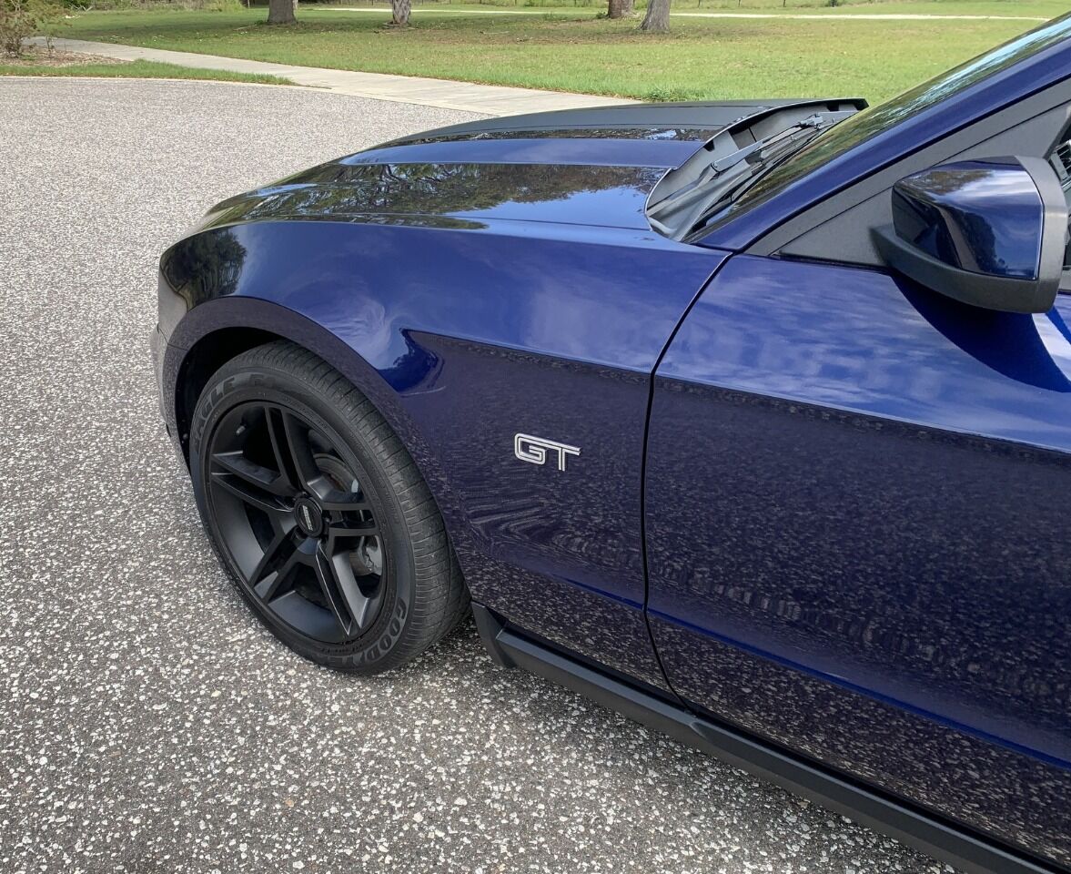 2010 Ford Mustang 26